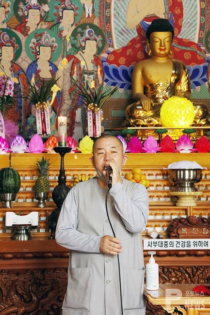 A light moment of the Vesak ceremony overseas